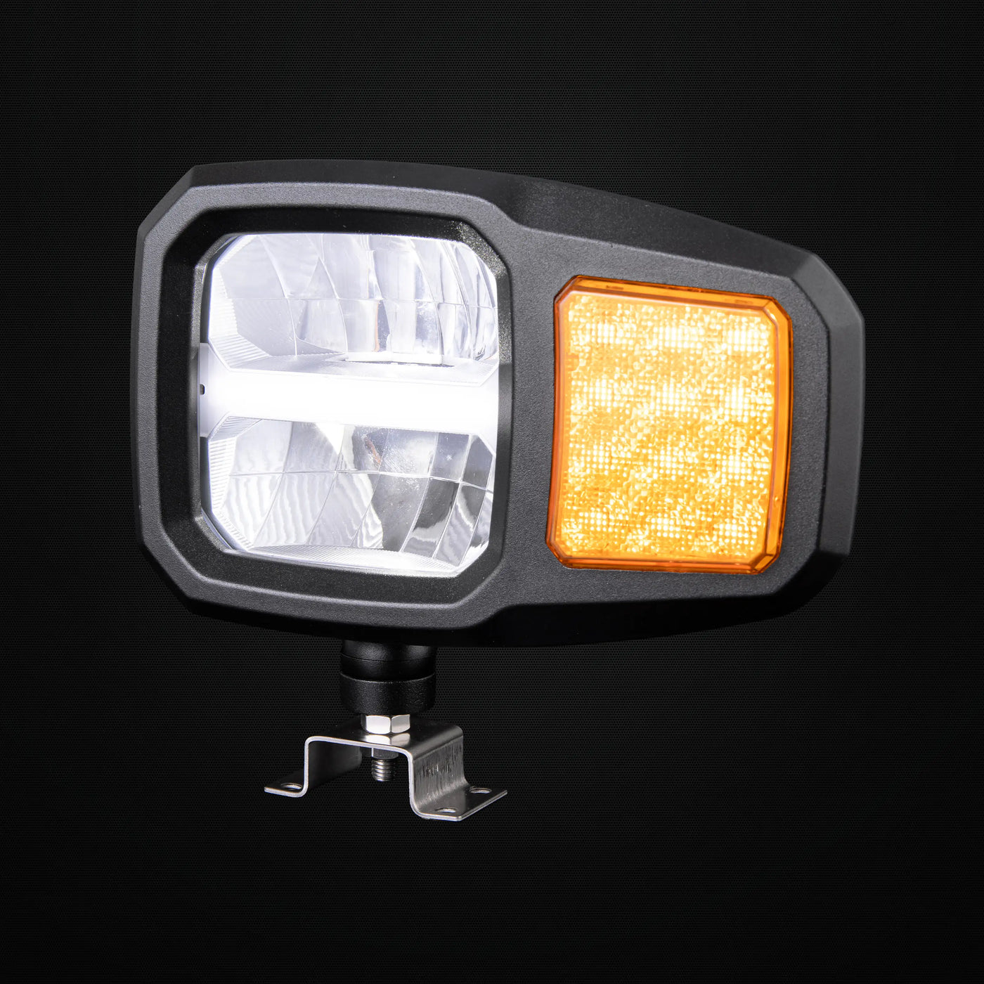HEADLIGHT WITH AMBER INDICATOR - LG823REU
